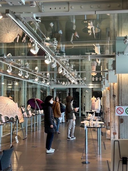 手編みニット展 会場風景2