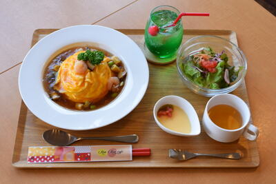 中華あんかけソースオムライスセット