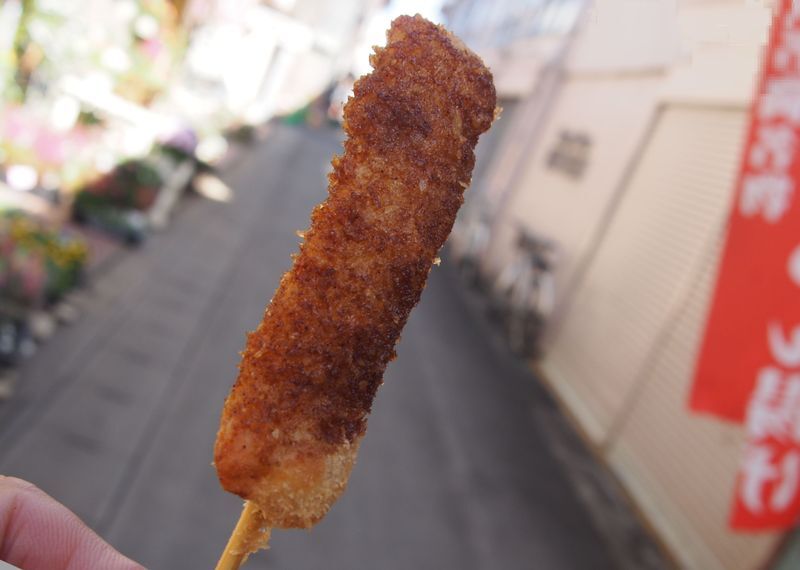 岡重肉店のホルモン揚げ