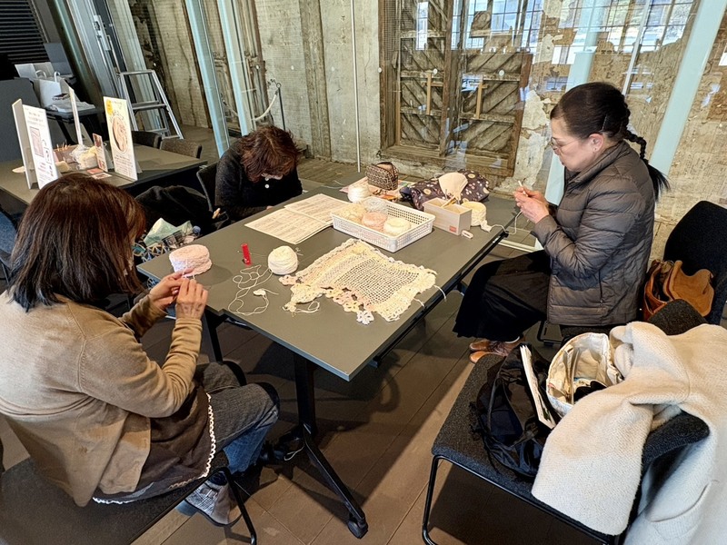 試し編みコーナー